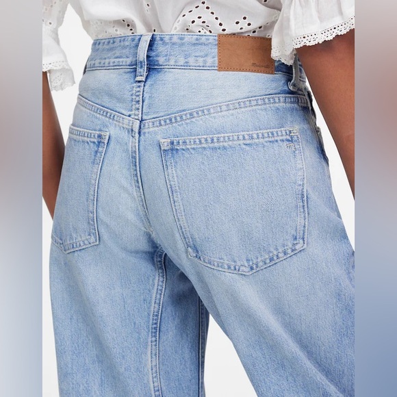 Madewell The Darted Barrel Leg Jean Size 25 Edmonson Wash Rigid NU023 - Picture 6 of 16